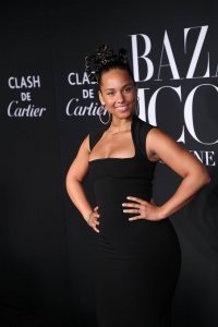 Alicia Keys Sexy TheFappeningBlog.com 8.jpg