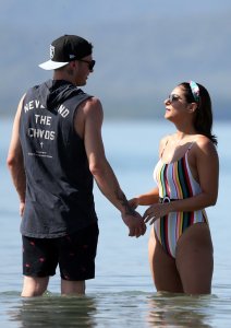 Danush Deravi Sexy TheFappeningBlog.com 11.jpg