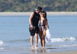 Danush Deravi Sexy TheFappeningBlog.com 12.jpg