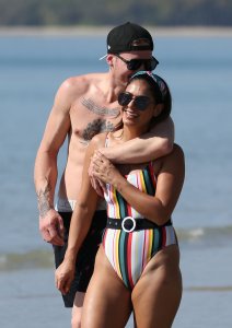 Danush Deravi Sexy TheFappeningBlog.com 41.jpg