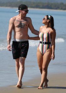 Danush Deravi Sexy TheFappeningBlog.com 44.jpg