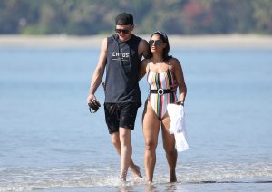 Danush Deravi Sexy TheFappeningBlog.com 53.jpg