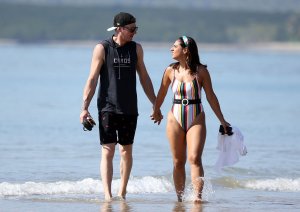 Danush Deravi Sexy TheFappeningBlog.com 54.jpg