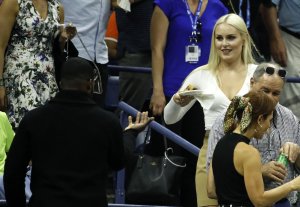 Lindsey Vonn Sexy TheFappeningBlog.com 4.jpg