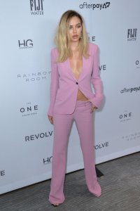 Delilah Belle Hamlin Nude Nip Slip Braless TheFappeningBlog.com 89.jpg