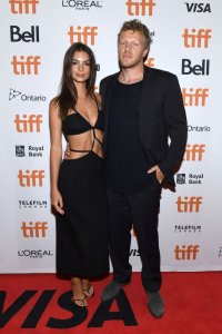 Emily Ratajkowski Sexy TheFappeningBlog.com 9.jpg