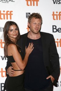 Emily Ratajkowski Sexy TheFappeningBlog.com 11.jpg