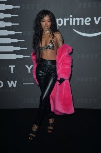 Maliibu Miitch See Through TheFappeningBlog.com 2.jpg