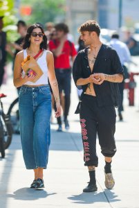 Dua Lipa Sexy TheFappeningBlog.com 24.jpg