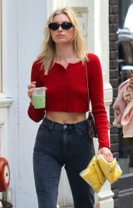 Elsa Hosk Sexy TheFappeningBlog.com 10.jpg