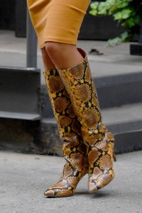 Emily Ratajkowski Sexy TheFappeningBlog.com 50.jpg