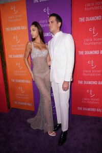 Yasmin Wijnaldum Nip Slip Nude TheFappeningBlog.com 6.jpg