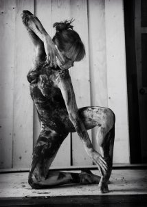 Marta Gromova Nude TheFappeningBlog.com 17.jpg