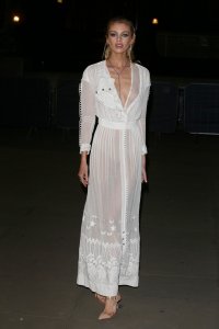 Stella Maxwell See Through & Sexy TheFappeningBlog.com 10.jpg