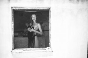 Noémie Charest  Nude TheFappeningBlog.com 3.jpg