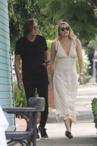 Justyna Monde Sexy TheFappeningBlog.com 41.jpg