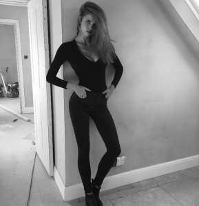 Emily Deyt-Aysage Nude & Sexy TheFappeningBlog.com 76.jpg