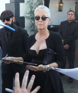 Jamie Lee Curtis Sexy TheFappeningBlog.com 15.JPG