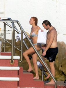 Anna Ermakova Sexy TheFappeningBlog.com 52.jpg