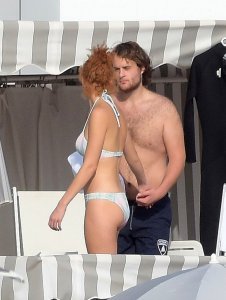 Anna Ermakova Sexy TheFappeningBlog.com 67.jpg