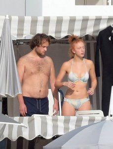 Anna Ermakova Sexy TheFappeningBlog.com 69.jpg