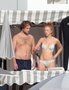 Anna Ermakova Sexy TheFappeningBlog.com 77.jpg