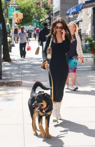 Emily Ratajkowski Sexy TheFappeningBlog.com 18.jpg