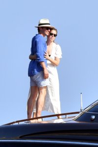 Princess Beatrice Sexy TheFappeningBlog.com 4.jpg