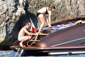 Princess Beatrice Sexy TheFappeningBlog.com 13.jpg