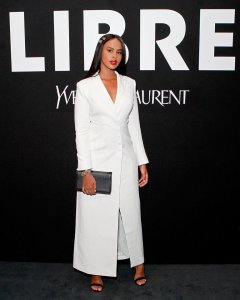 Sabrina Dhowre Elba Sexy TheFappeningBlog.com 4.jpg