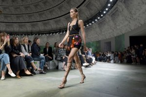 Bella Hadid Sexy TheFappeningBlog.com 16.jpg