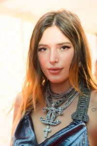 Bella Thorne Sexy TheFappeningBlog.com 1.jpg