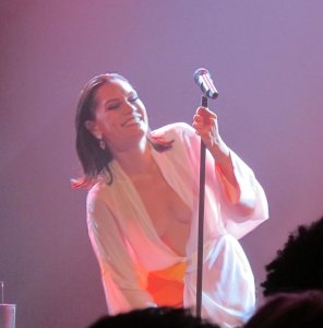 Jessie J Sexy TheFappeningBlog.com 2.jpg