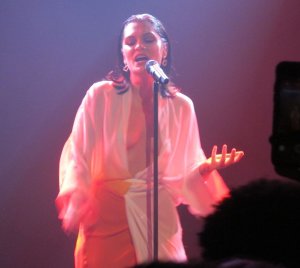 Jessie J Sexy TheFappeningBlog.com 10.jpg