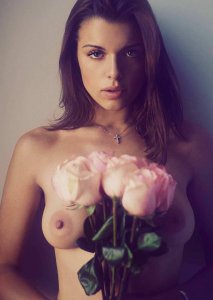 Julia Fox Nude TheFappeningBlog.com 5.jpg