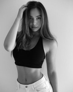 Alexis Ren TheFappeningBlog.com 0.jpg