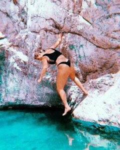 Katelyn Pippy TheFappeningBlog.com 2.jpg