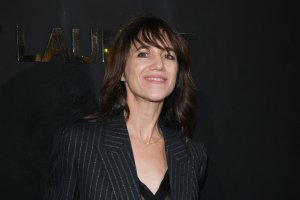 Charlotte Gainsbourg Nude Nop Slip TheFappeningBlog.com 16.jpg