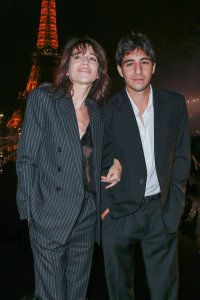 Charlotte Gainsbourg Nude Nop Slip TheFappeningBlog.com 36.jpg
