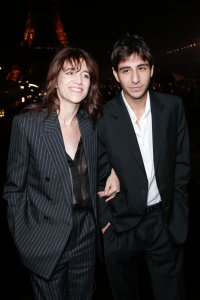 Charlotte Gainsbourg Nude Nop Slip TheFappeningBlog.com 42.jpg