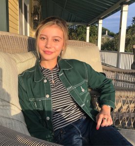 Genevieve Hannelius TheFappeningBlog.com 1.jpg