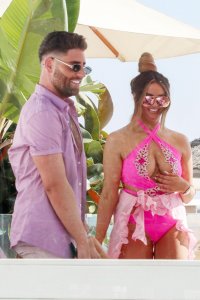 Charlotte Dawson Sexy TheFappeningBlog.com 25.jpg