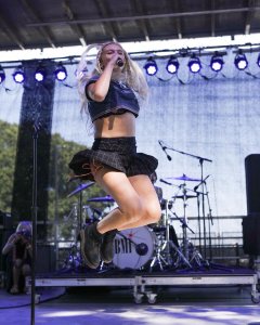 Cailin Russo Sexy TheFappeningBlog.com 1.jpg