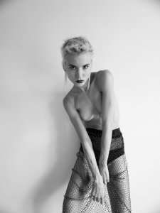 Petra Vukotic  Nude TheFappeningBlog.com 7.jpg