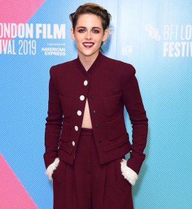 Kristen Stewart Sexy Braless TheFappeningBlog.com 16.jpg