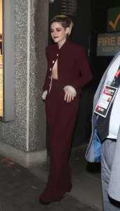 Kristen Stewart Sexy Braless TheFappeningBlog.com 25.jpg