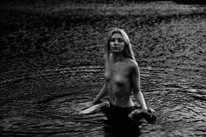 Sabrina Neilon  Nude TheFappeningBlog.com 16.jpg