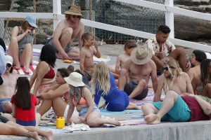 Kylie Minogue Sexy TheFappeningBlog.com 27.jpg