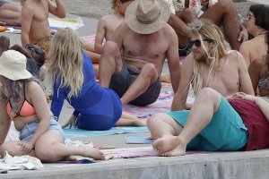 Kylie Minogue Sexy TheFappeningBlog.com 28.jpg