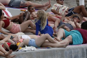 Kylie Minogue Sexy TheFappeningBlog.com 41.jpg